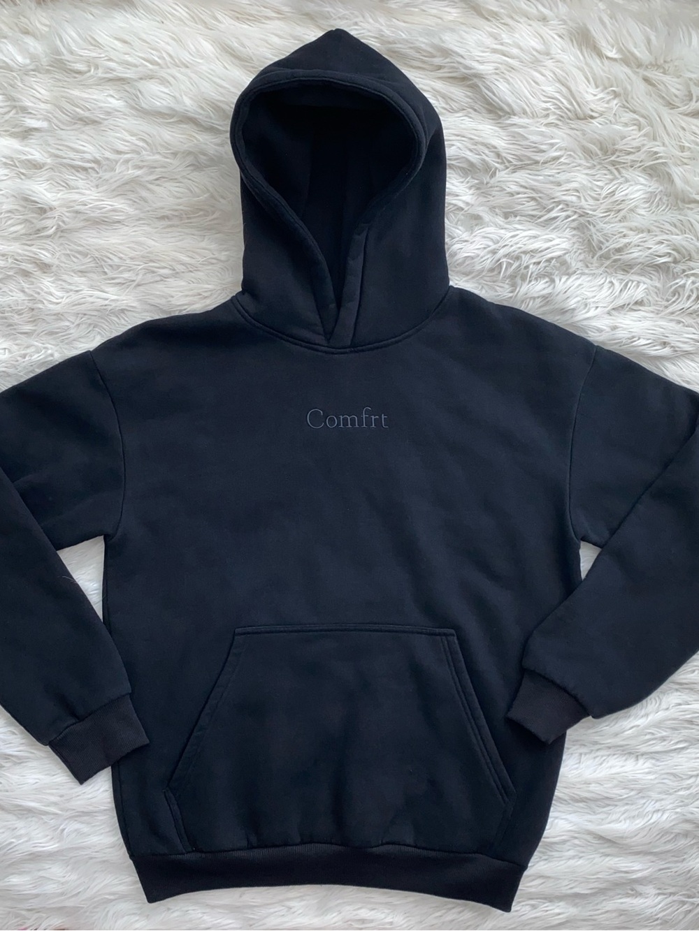 Comfrt | Black Signature Hoodie & Sweatpant Set - Picture 3 of 15